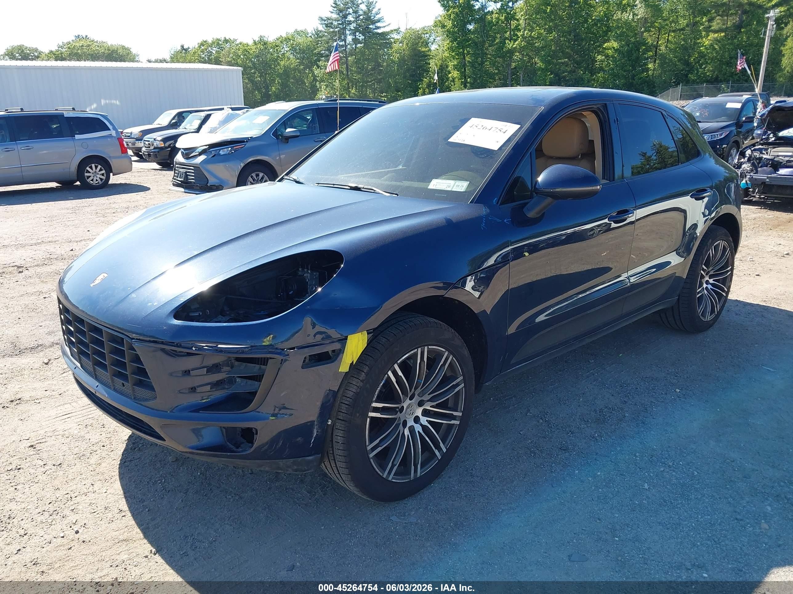 2015 Porsche Macan S Blue vin: WP1AB2A51FLB55179