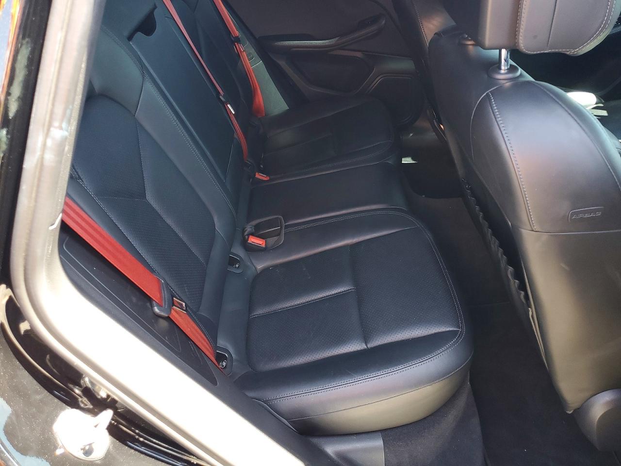 2015 Porsche Macan S Black vin: WP1AB2A51FLB62312
