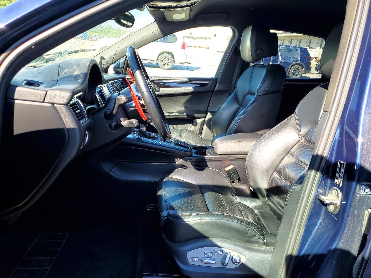 2015 Porsche Macan S Blue vin: WP1AB2A51FLB63623