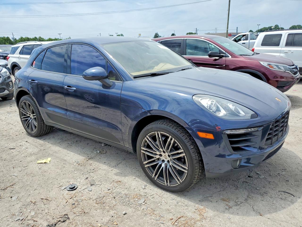 2015 Porsche Macan S Синий vin: WP1AB2A52FLB52324