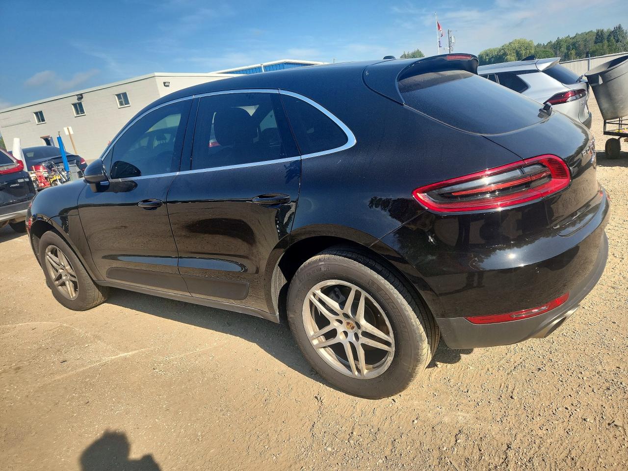 2015 Porsche Macan S Black vin: WP1AB2A52FLB67776