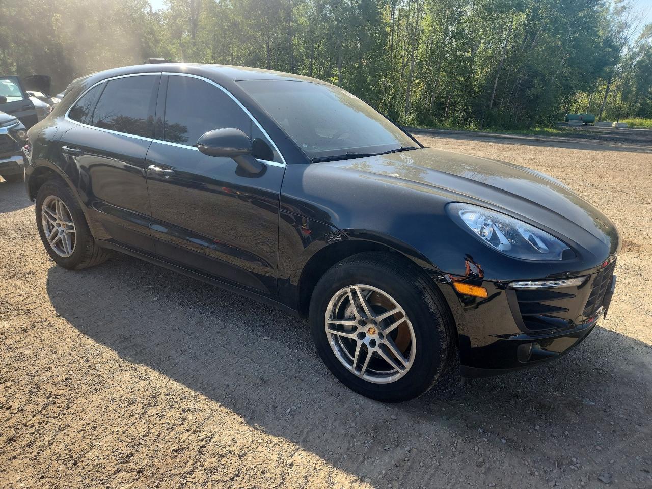 2015 Porsche Macan S Black vin: WP1AB2A52FLB67776