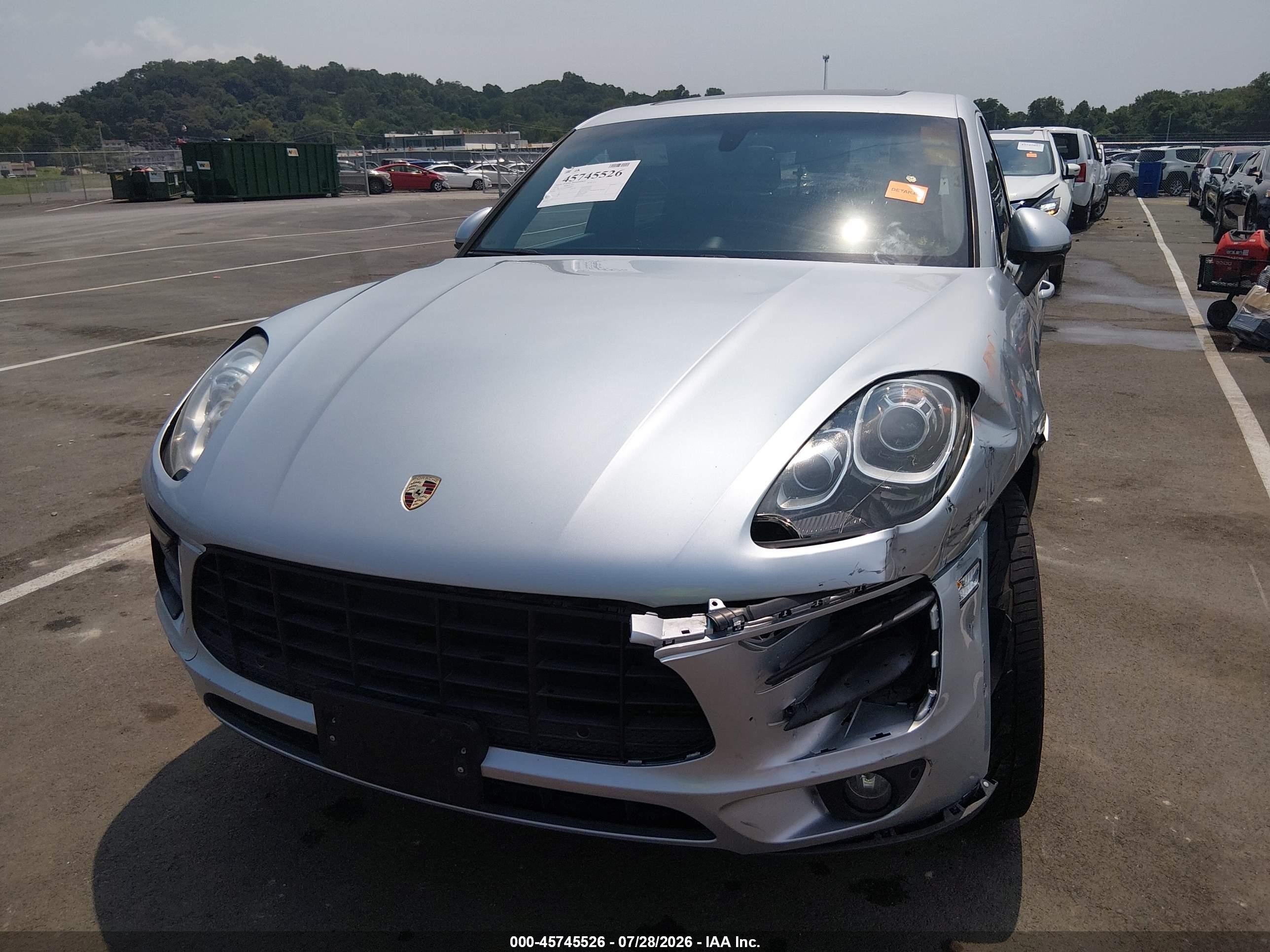 2015 Porsche Macan S Silver vin: WP1AB2A54FLB50607