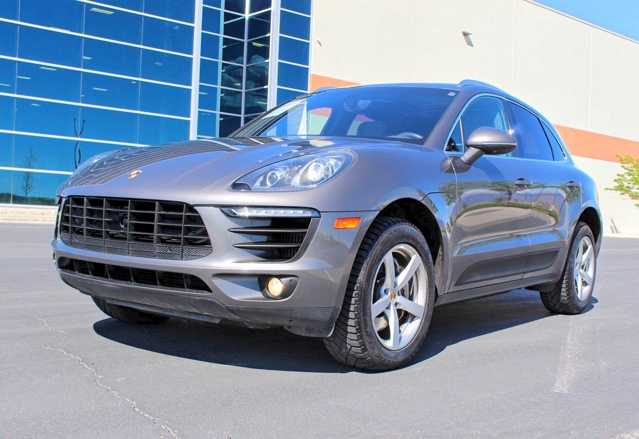 2015 Porsche Macan S Gray vin: WP1AB2A54FLB68489