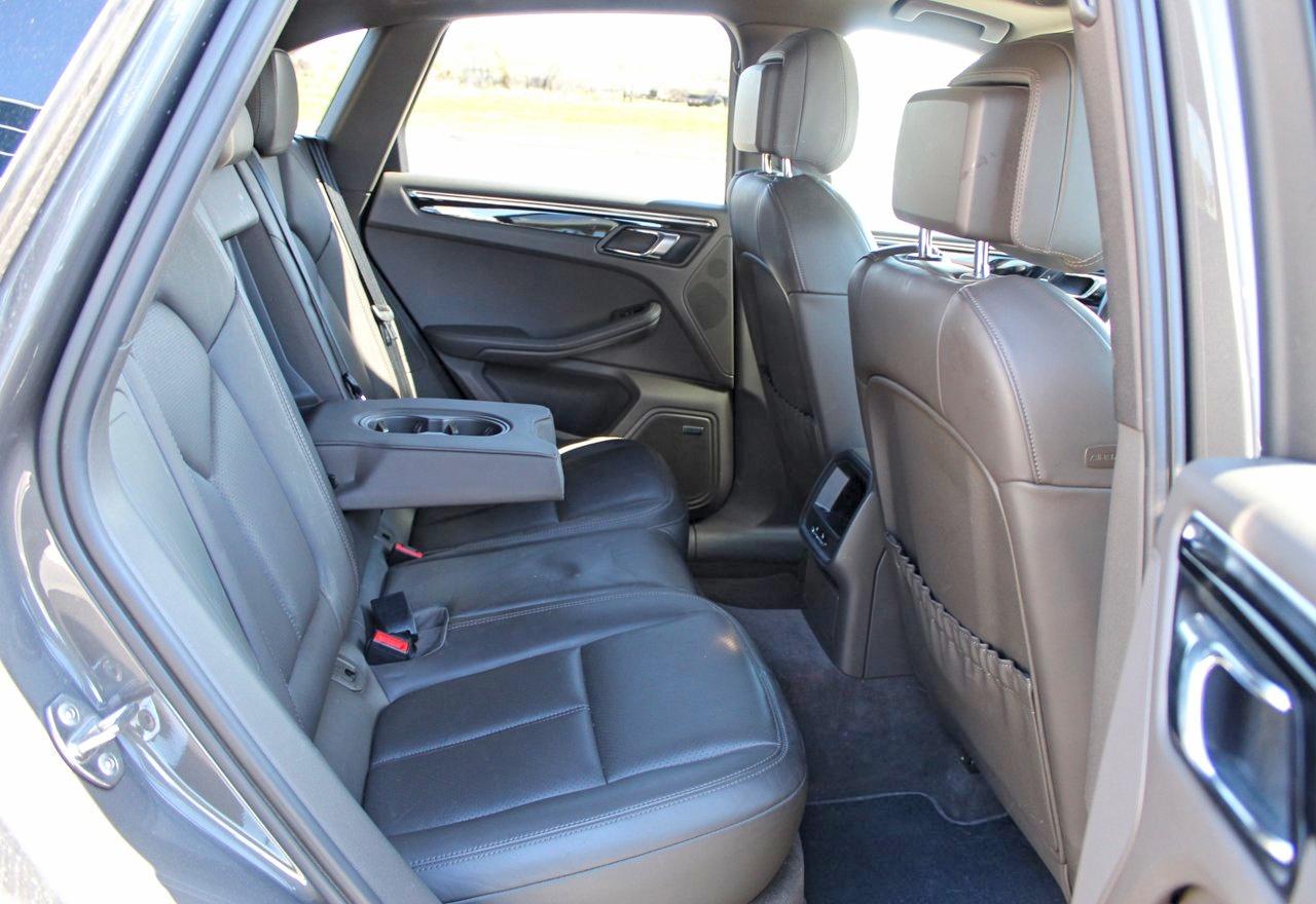 2015 Porsche Macan S Gray vin: WP1AB2A54FLB68489