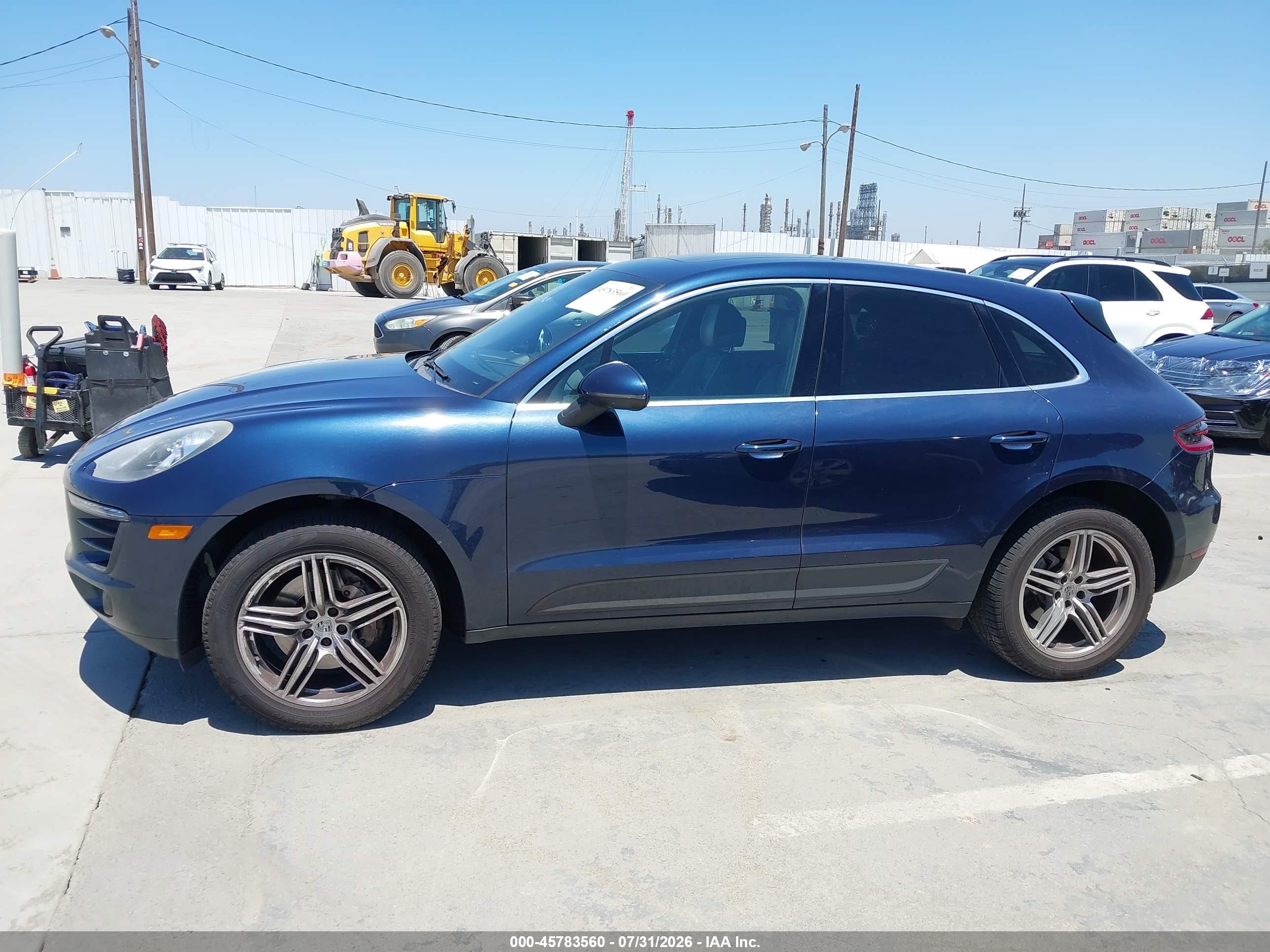 2015 Porsche Macan S Dark Blue vin: WP1AB2A54FLB74115