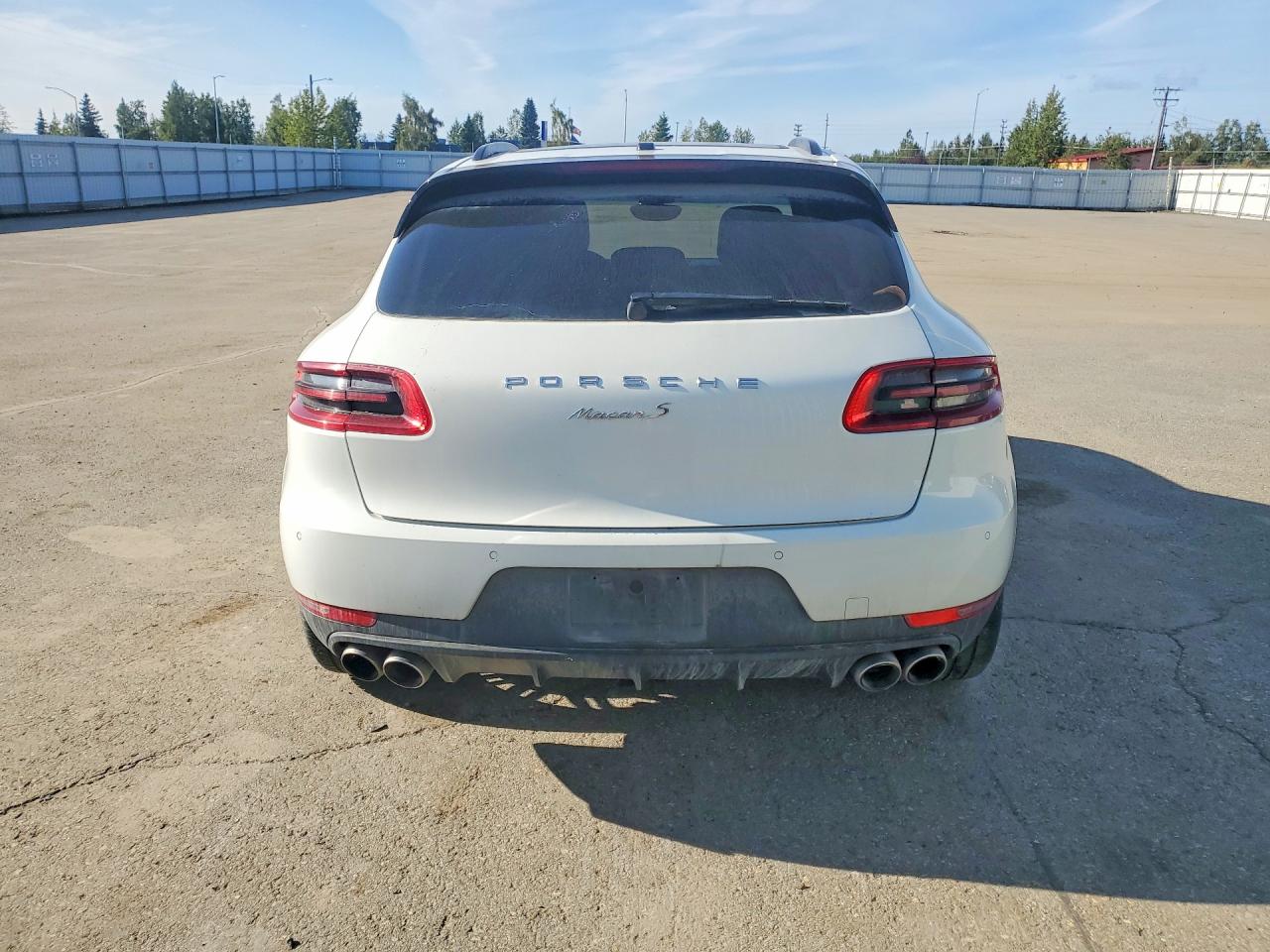 2017 Porsche Macan S White vin: WP1AB2A54HLB11311