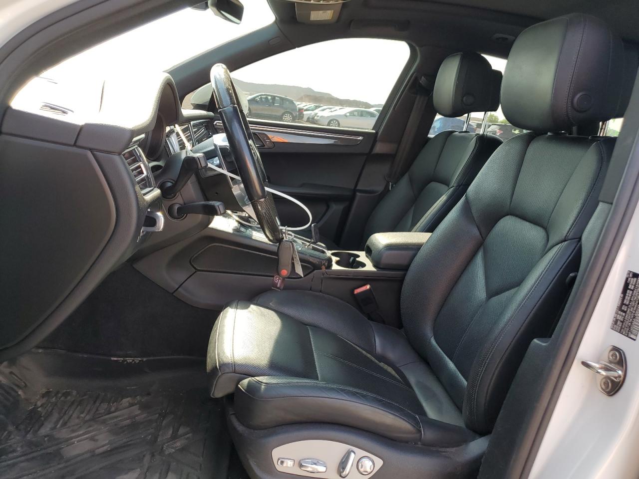 2020 Porsche Macan S White vin: WP1AB2A54LLB35245