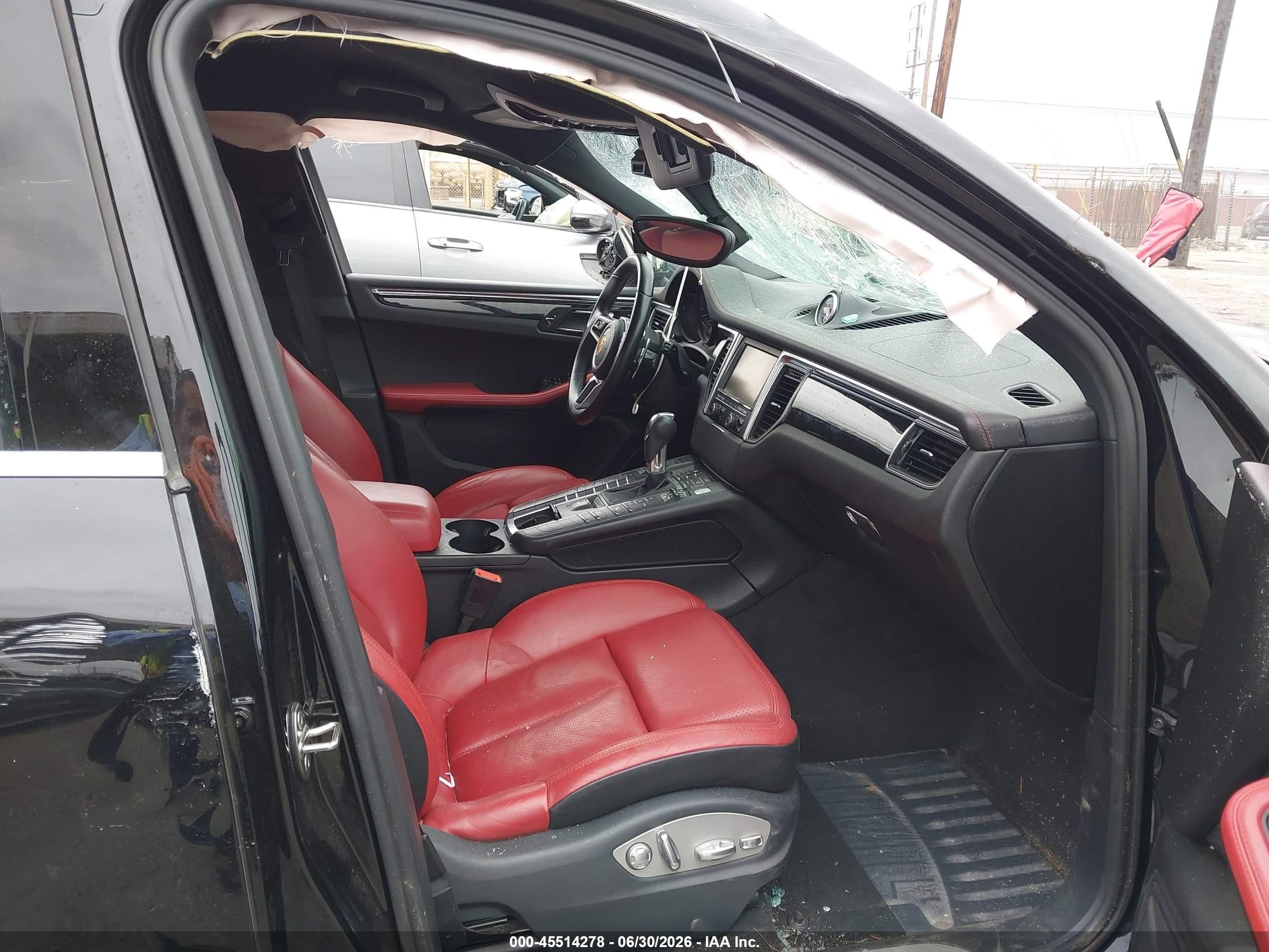 2015 Porsche Macan S Черный vin: WP1AB2A55FLB44279