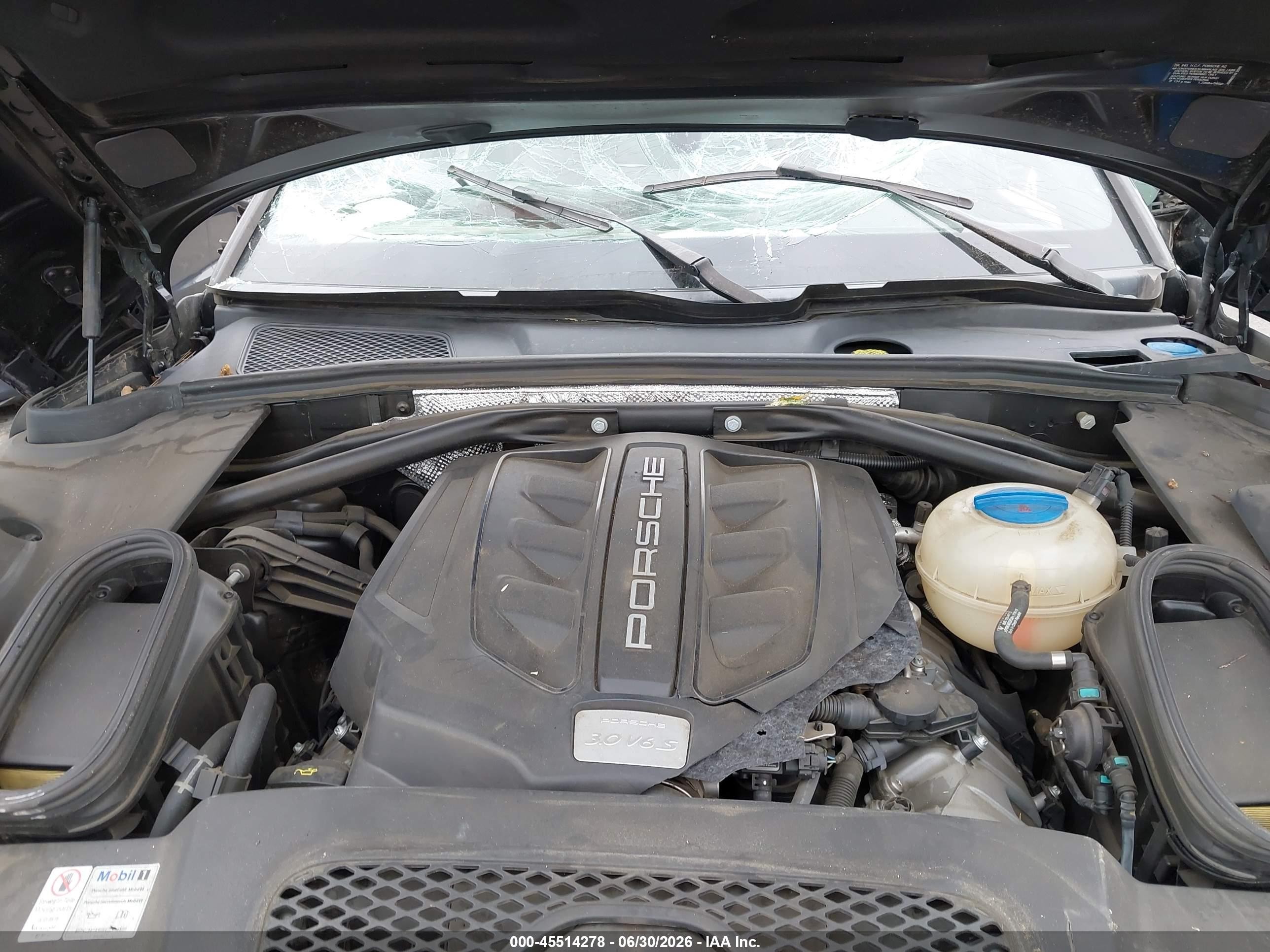 2015 Porsche Macan S Черный vin: WP1AB2A55FLB44279