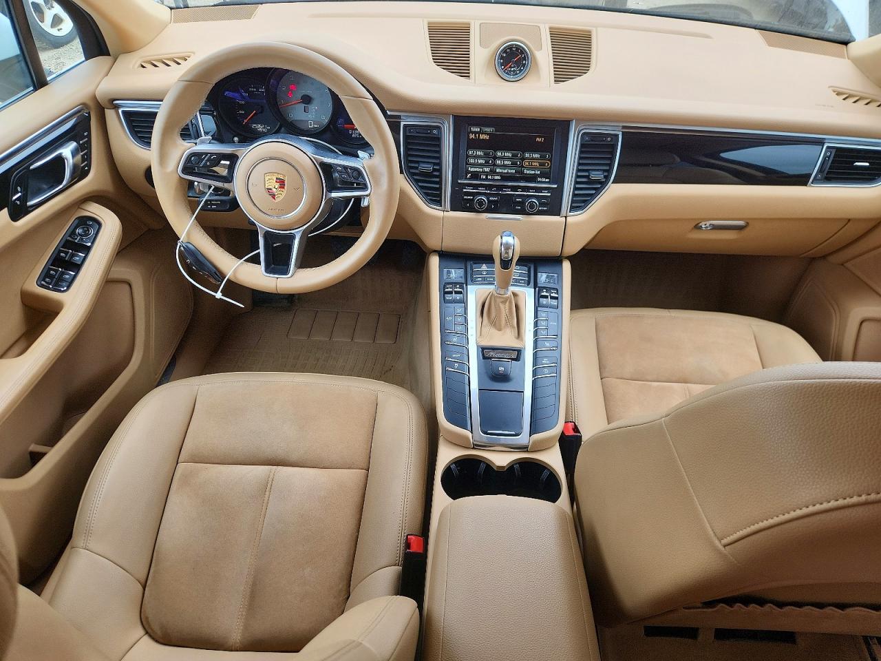 2015 Porsche Macan S White vin: WP1AB2A55FLB60028