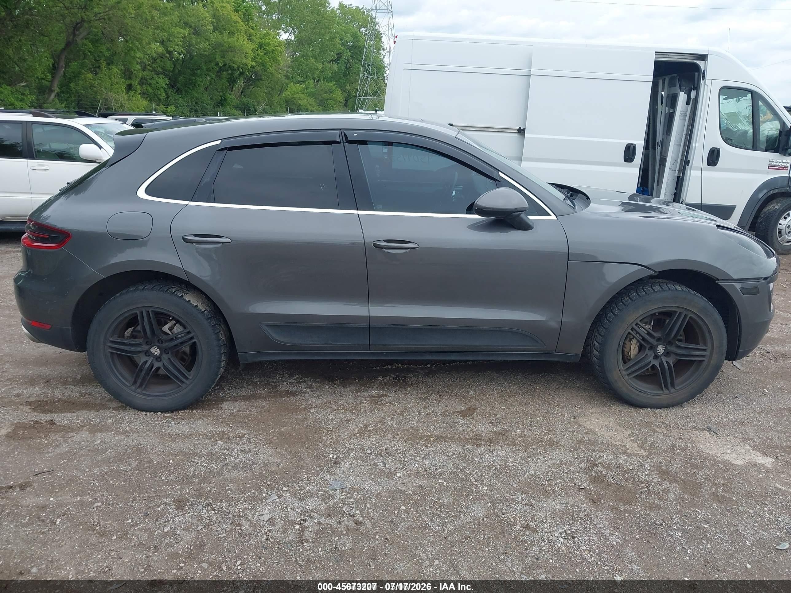 2015 Porsche Macan S Серый vin: WP1AB2A55FLB67836