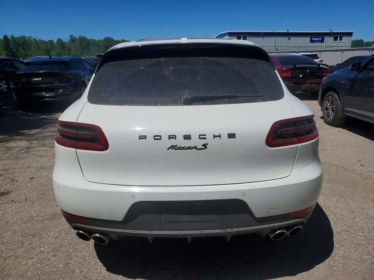 2015 Porsche Macan S White vin: WP1AB2A55FLB72406