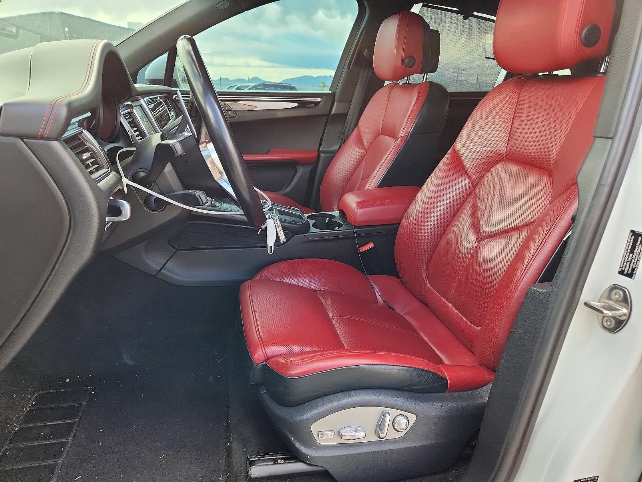 2015 Porsche Macan S White vin: WP1AB2A56FLB43013