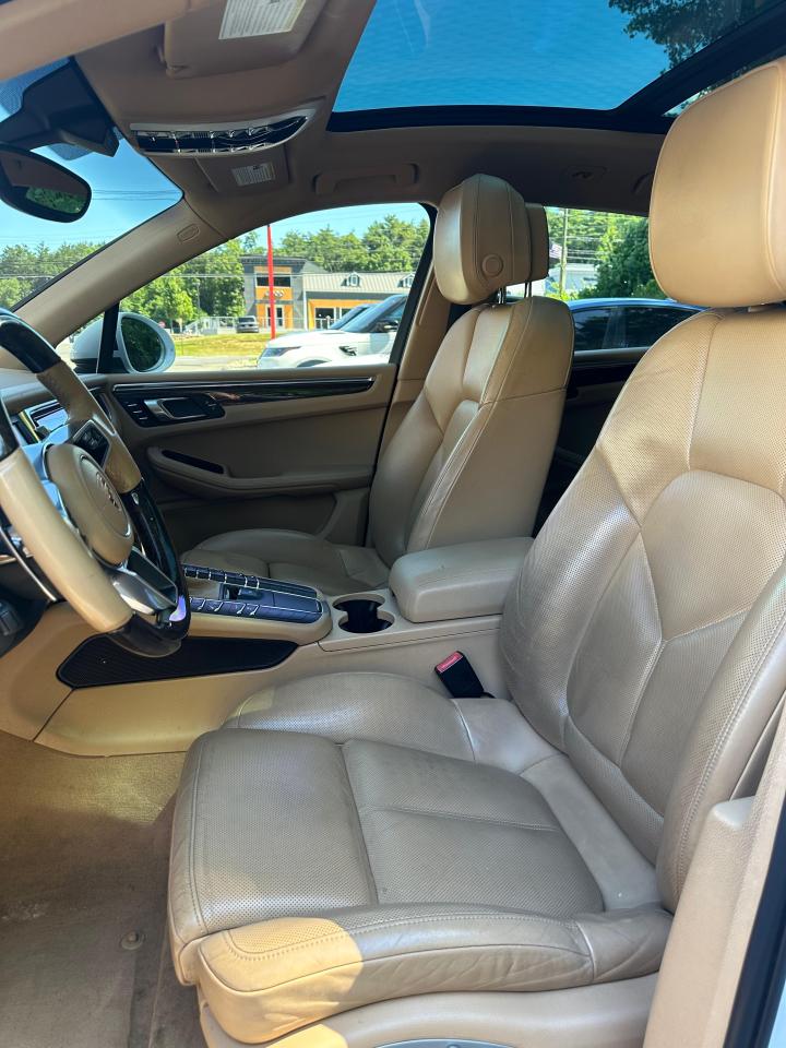 2015 Porsche Macan S White vin: WP1AB2A56FLB51631