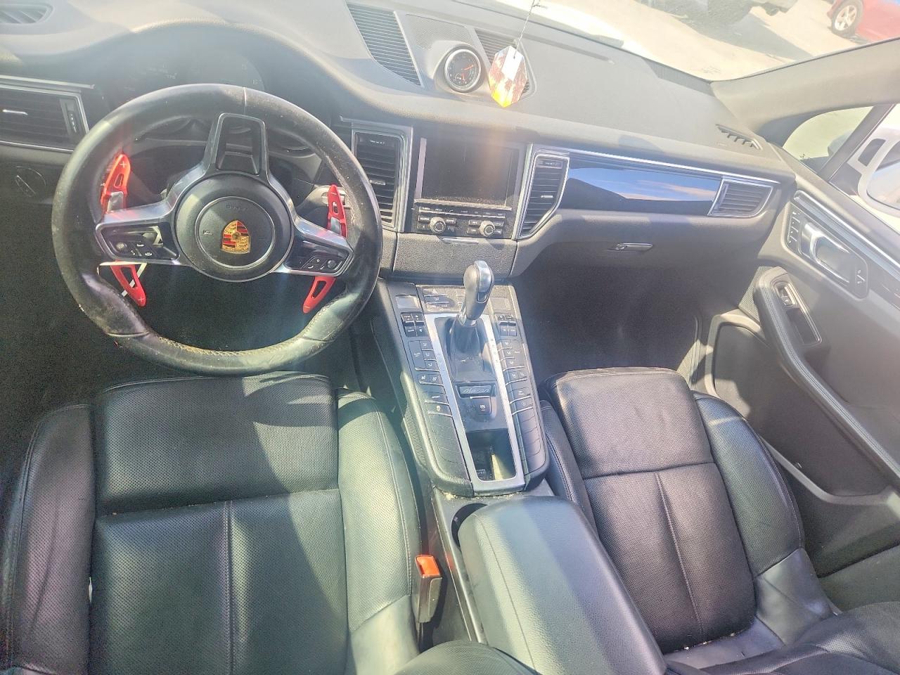 2015 Porsche Macan S White vin: WP1AB2A56FLB74133