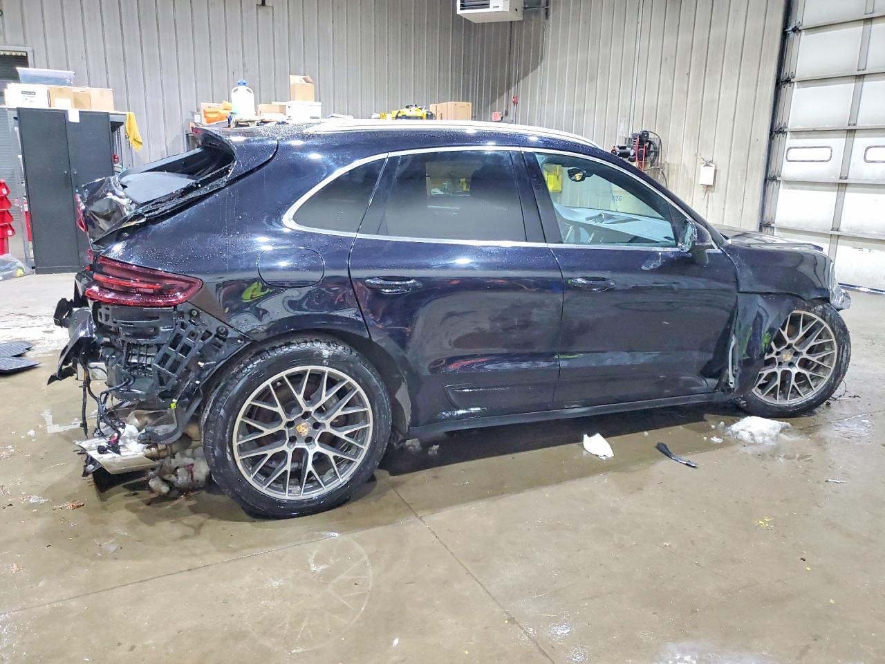 2018 Porsche Macan S Black vin: WP1AB2A56JLB32649