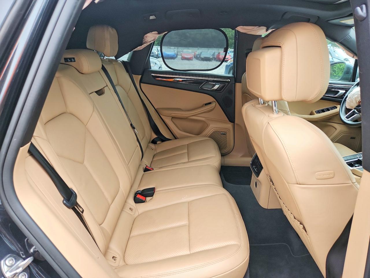 2019 Porsche Macan S Charcoal vin: WP1AB2A56KLB33284
