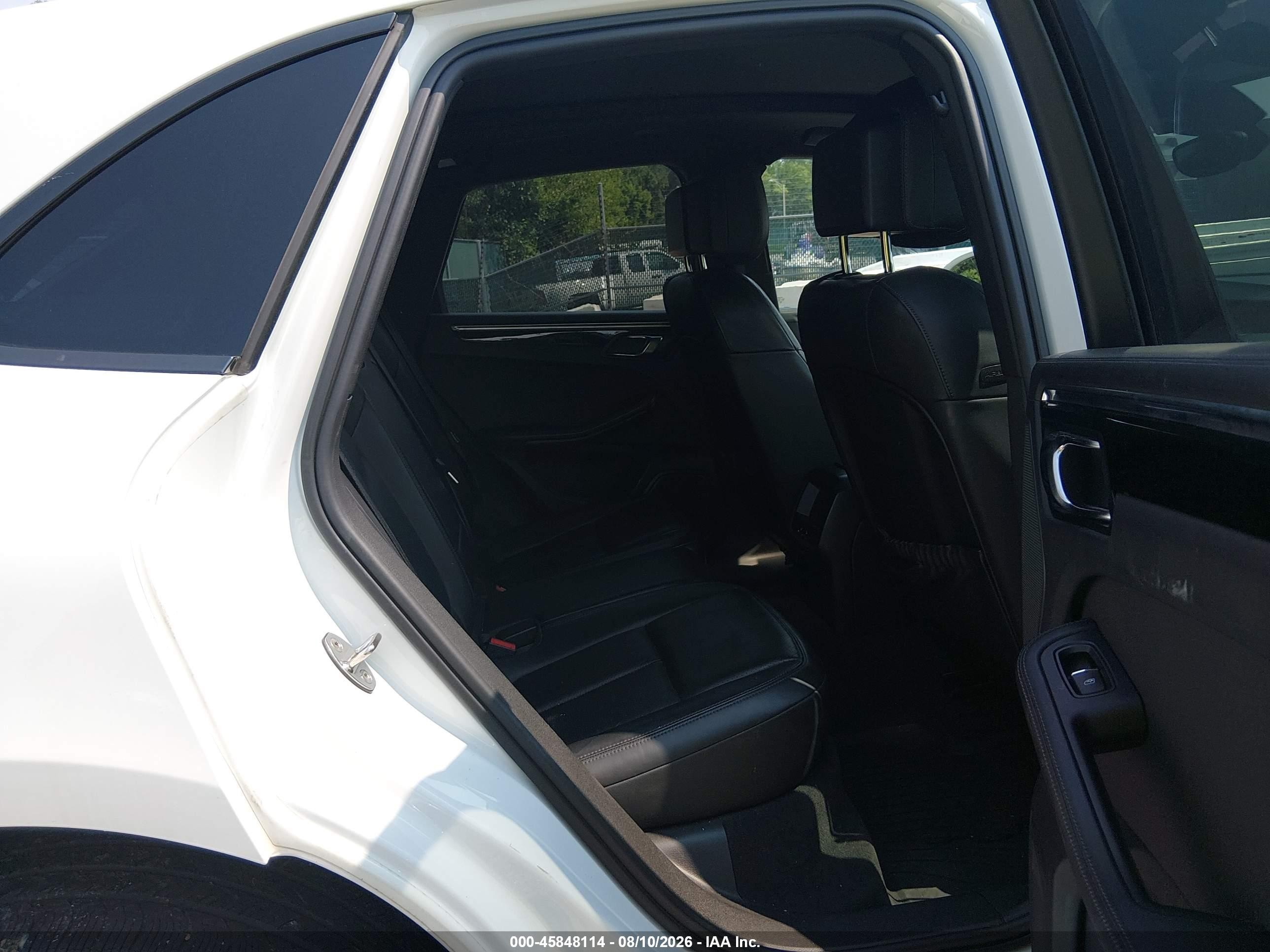 2015 Porsche Macan S Белый vin: WP1AB2A57FLB56336