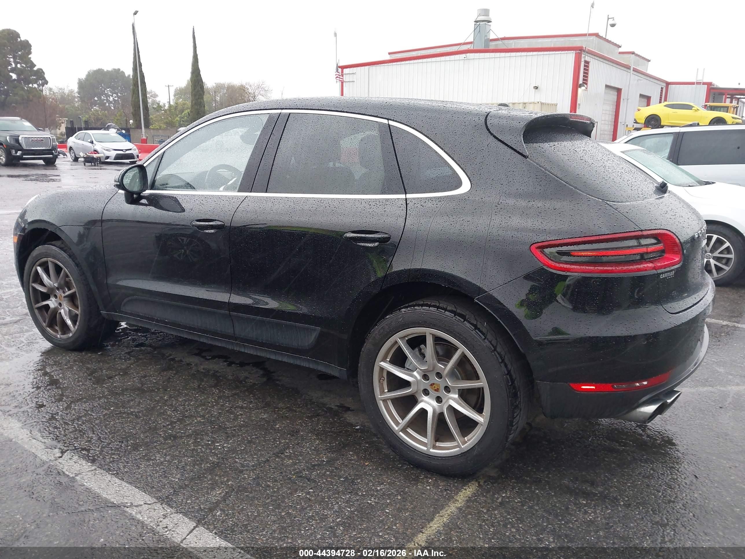 2015 Porsche Macan S Черный vin: WP1AB2A57FLB71693