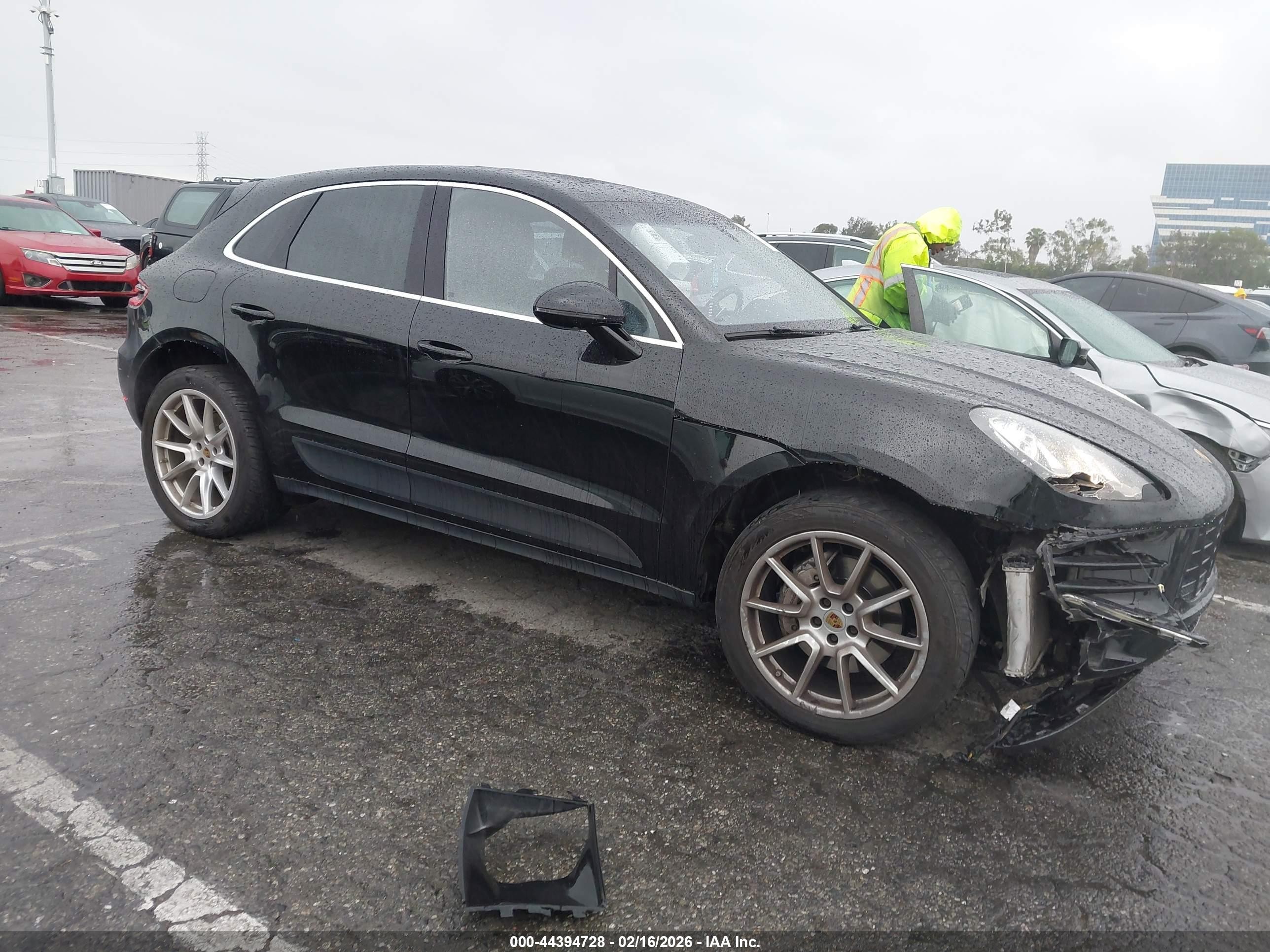 2015 Porsche Macan S Черный vin: WP1AB2A57FLB71693