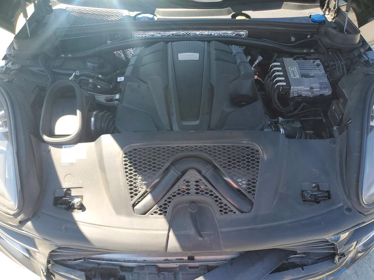 2021 Porsche Macan S Gray vin: WP1AB2A57MLB36309