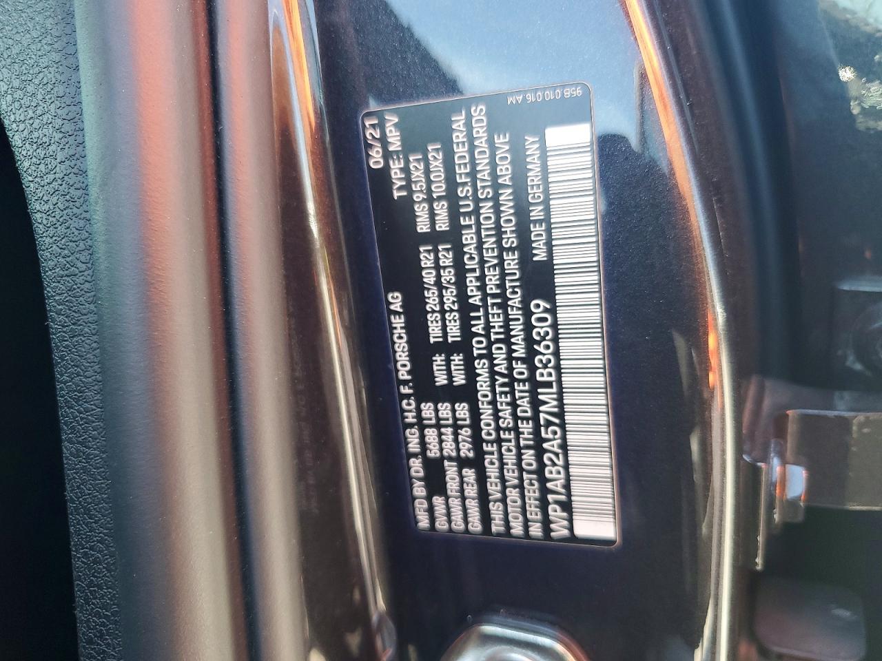 2021 Porsche Macan S Gray vin: WP1AB2A57MLB36309