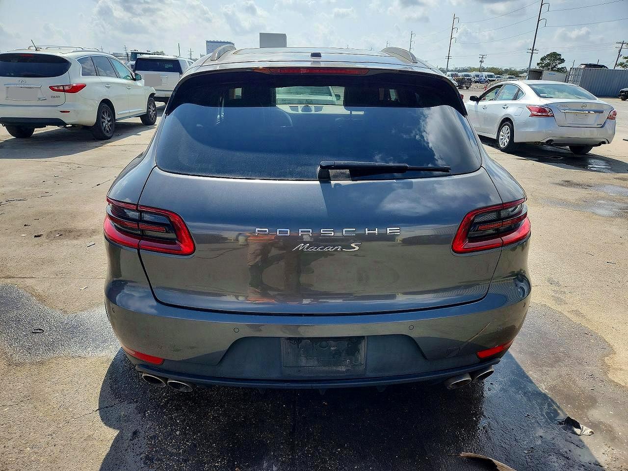 2015 Porsche Macan S Gray vin: WP1AB2A58FLB63523