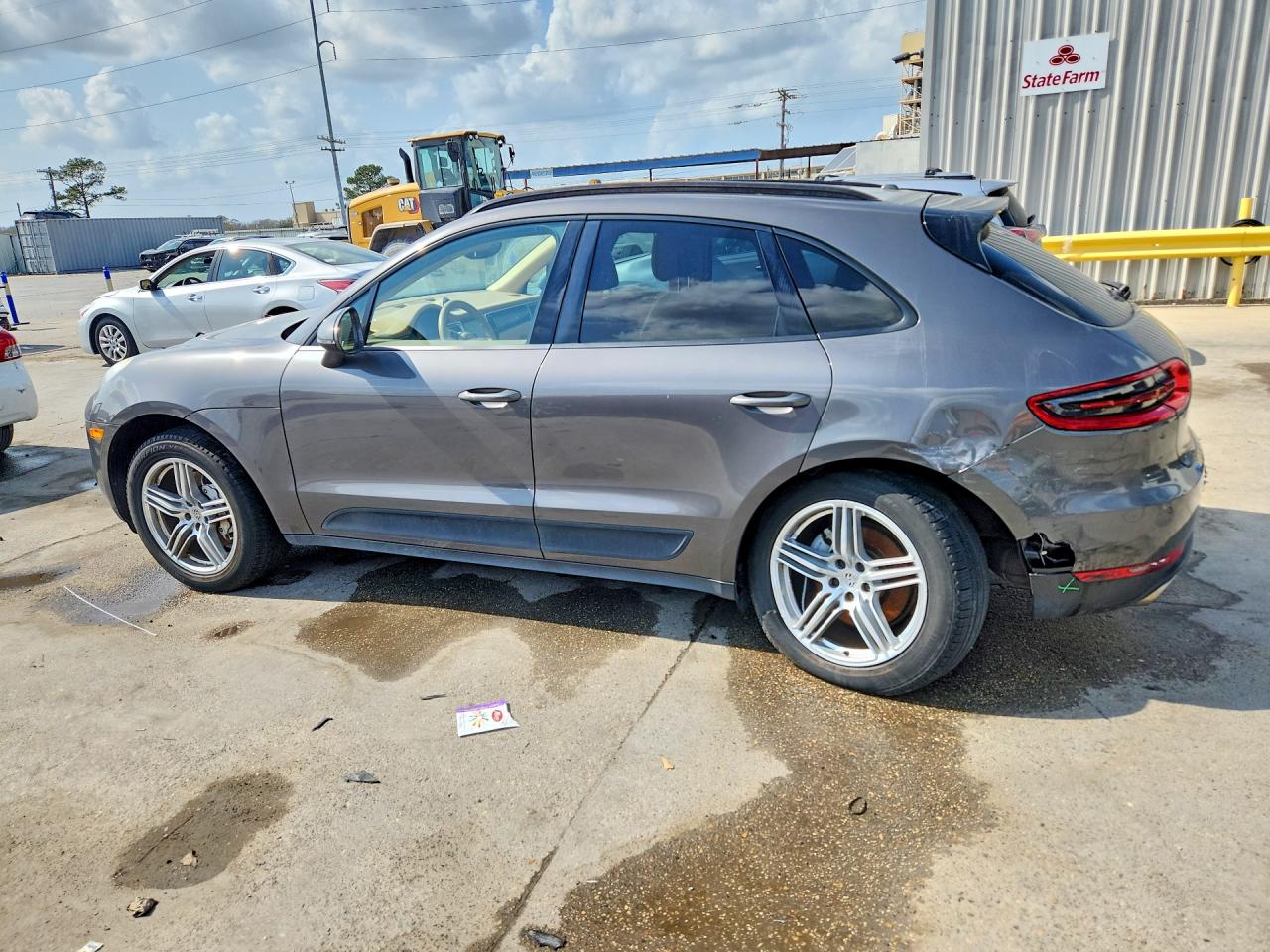2015 Porsche Macan S Gray vin: WP1AB2A58FLB63523