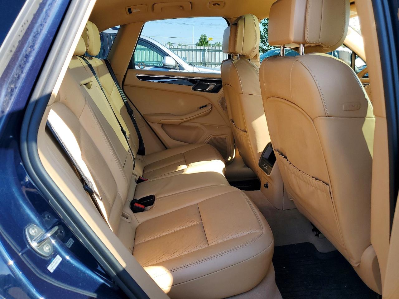 2015 Porsche Macan S Черный vin: WP1AB2A58FLB70228