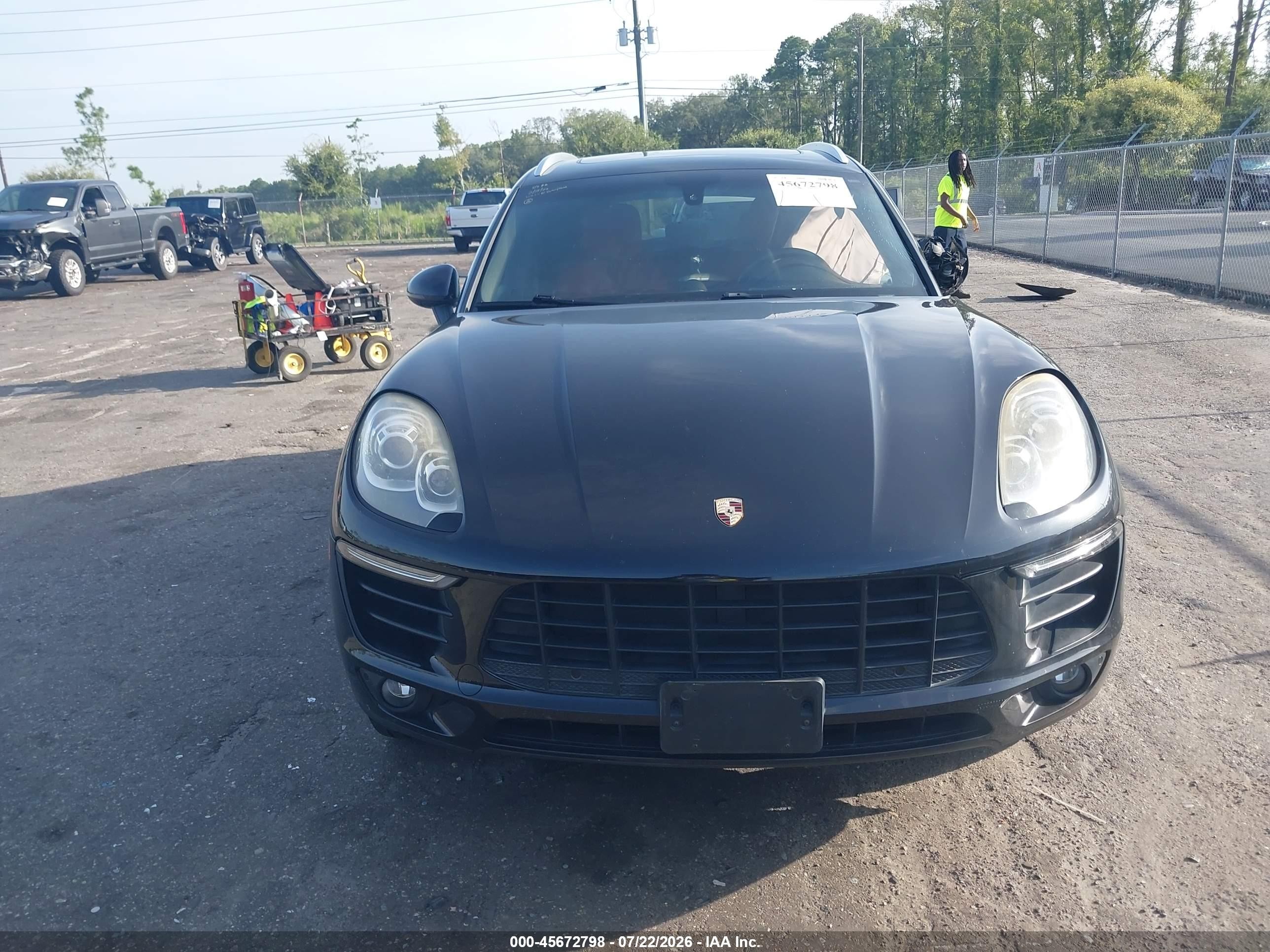 2015 Porsche Macan S Black vin: WP1AB2A58FLB71413