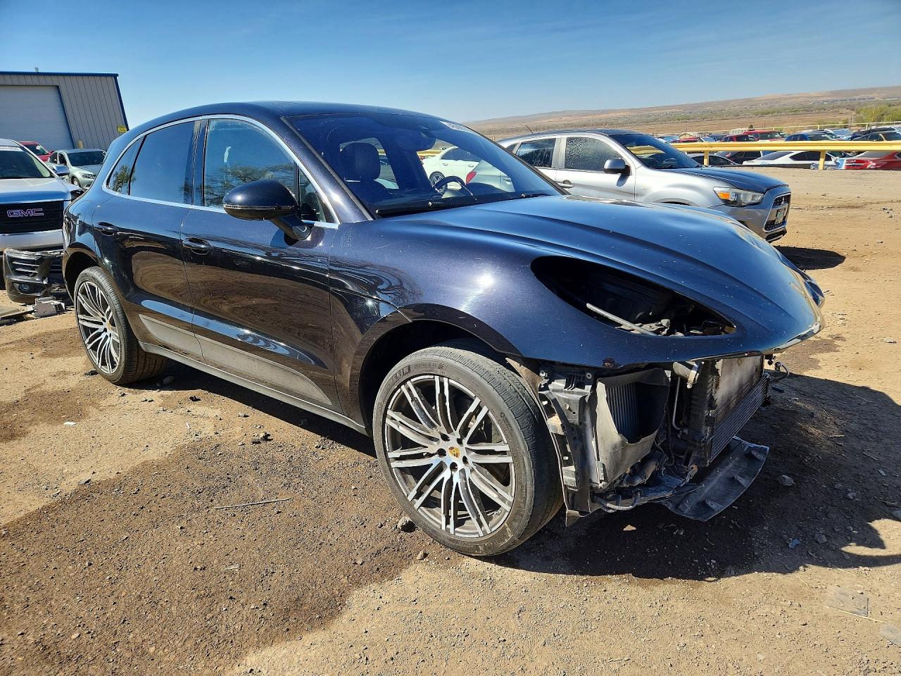2015 Porsche Macan S Black vin: WP1AB2A59FLB44771