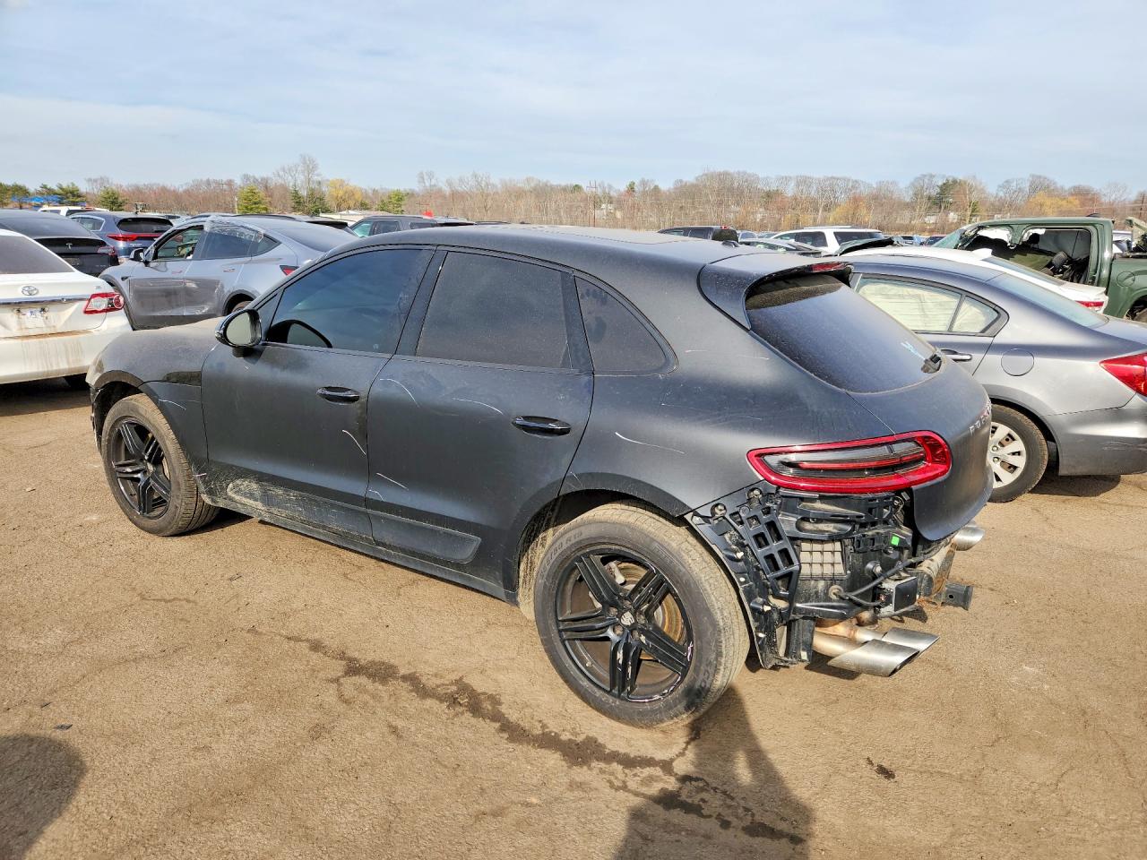 2015 Porsche Macan S Black vin: WP1AB2A59FLB50375