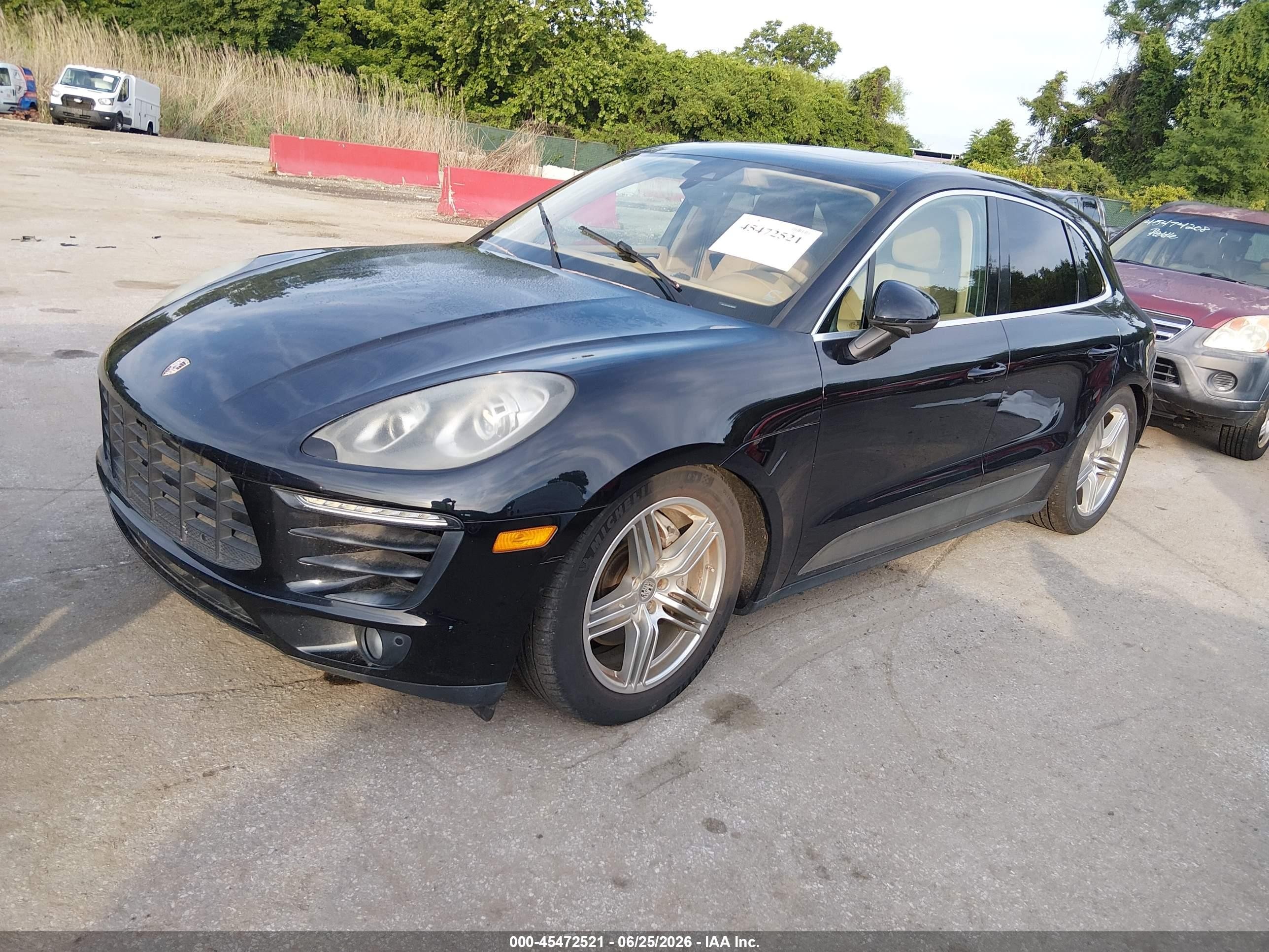 2015 Porsche Macan S Black vin: WP1AB2A59FLB55012