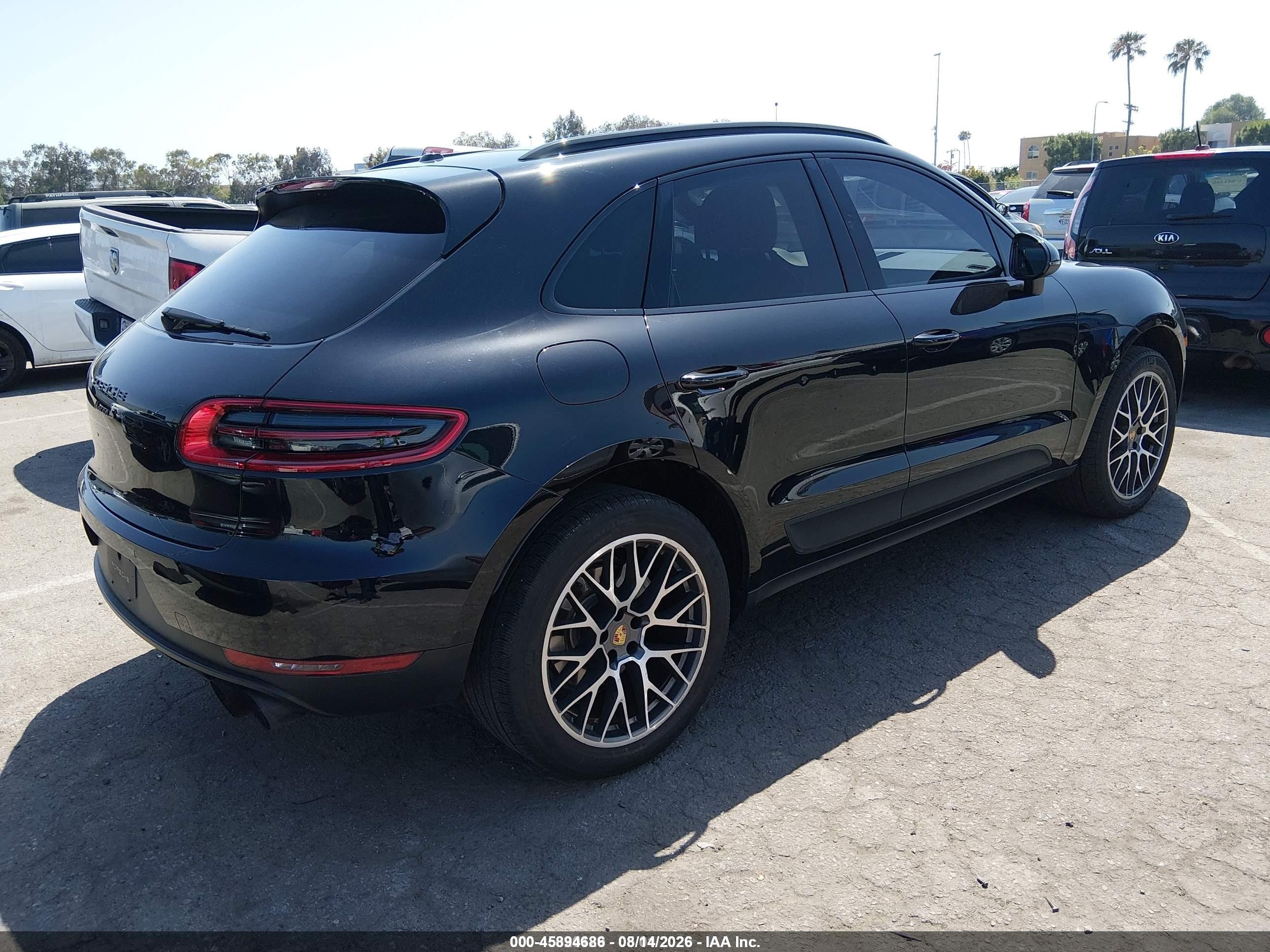 2015 Porsche Macan S Black vin: WP1AB2A59FLB72733