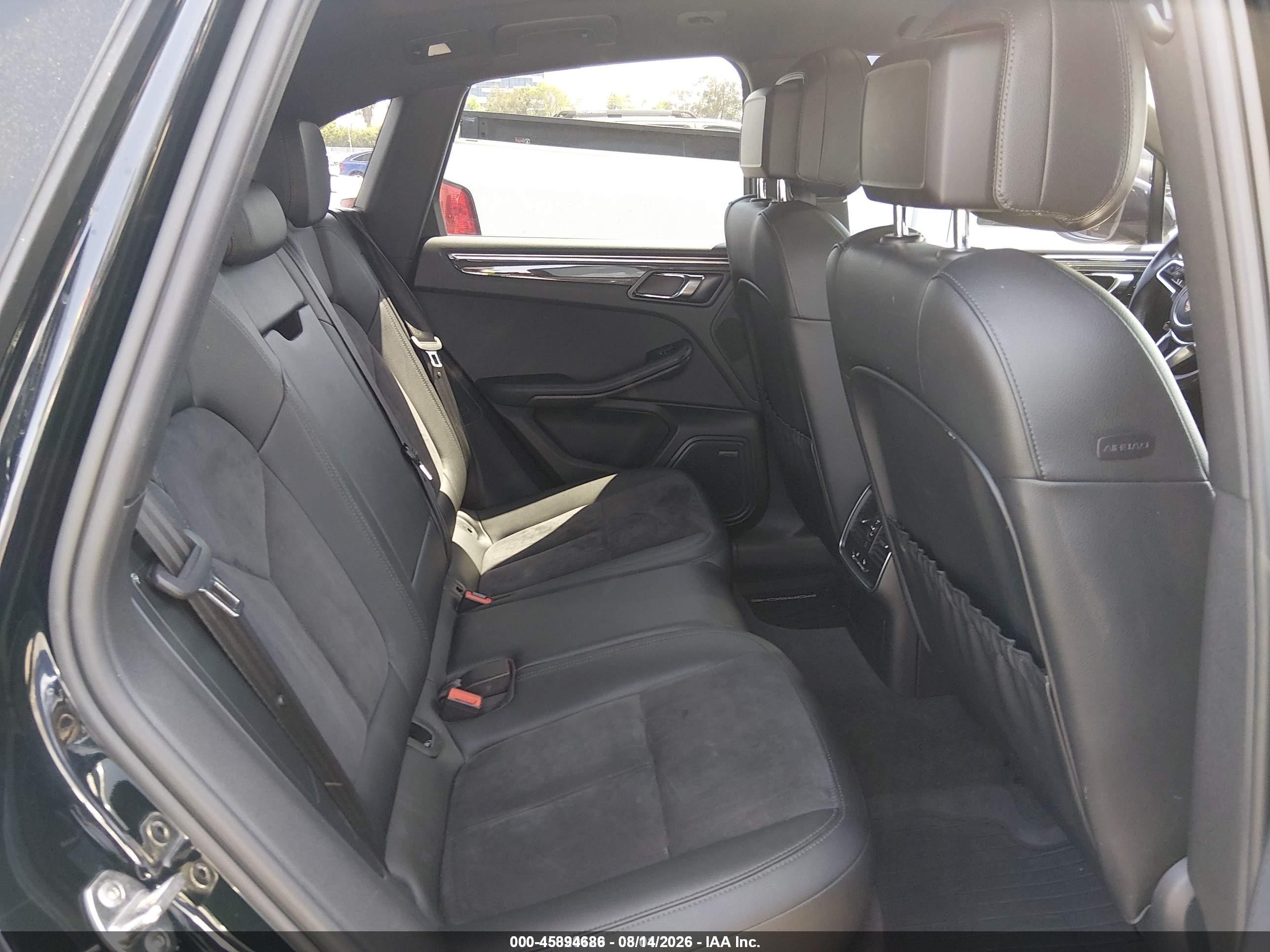 2015 Porsche Macan S Black vin: WP1AB2A59FLB72733