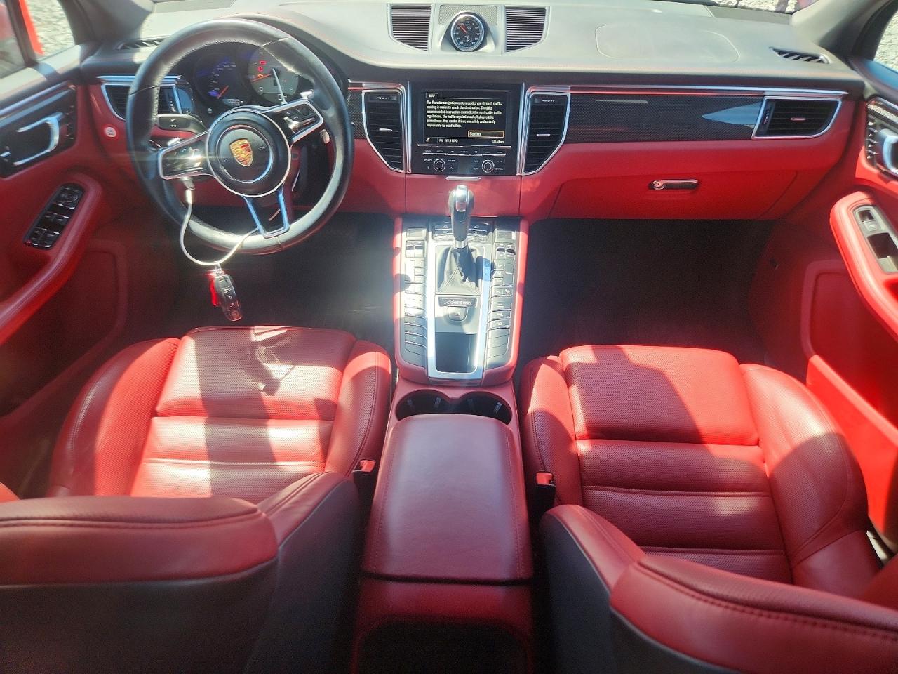 2015 Porsche Macan S Maroon vin: WP1AB2A59FLB73073