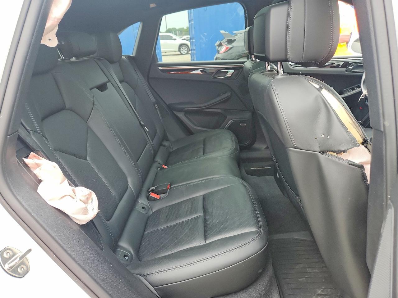 2018 Porsche Macan S White vin: WP1AB2A59JLB39952