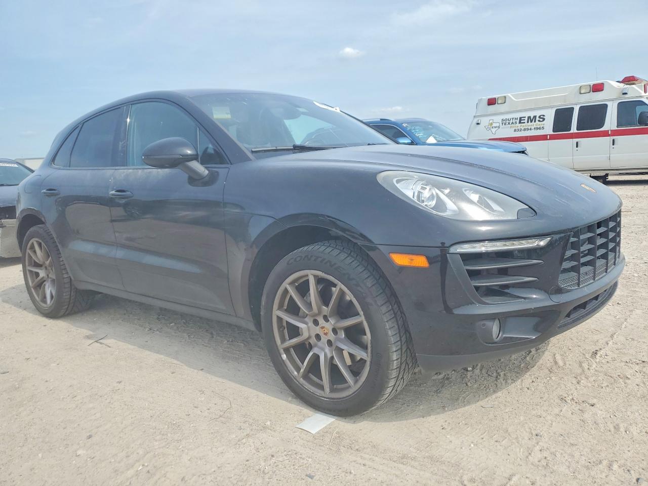 2015 Porsche Macan S Black vin: WP1AB2A5XFLB52216