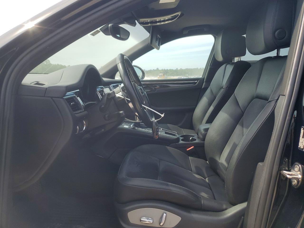 2015 Porsche Macan S Black vin: WP1AB2A5XFLB52216