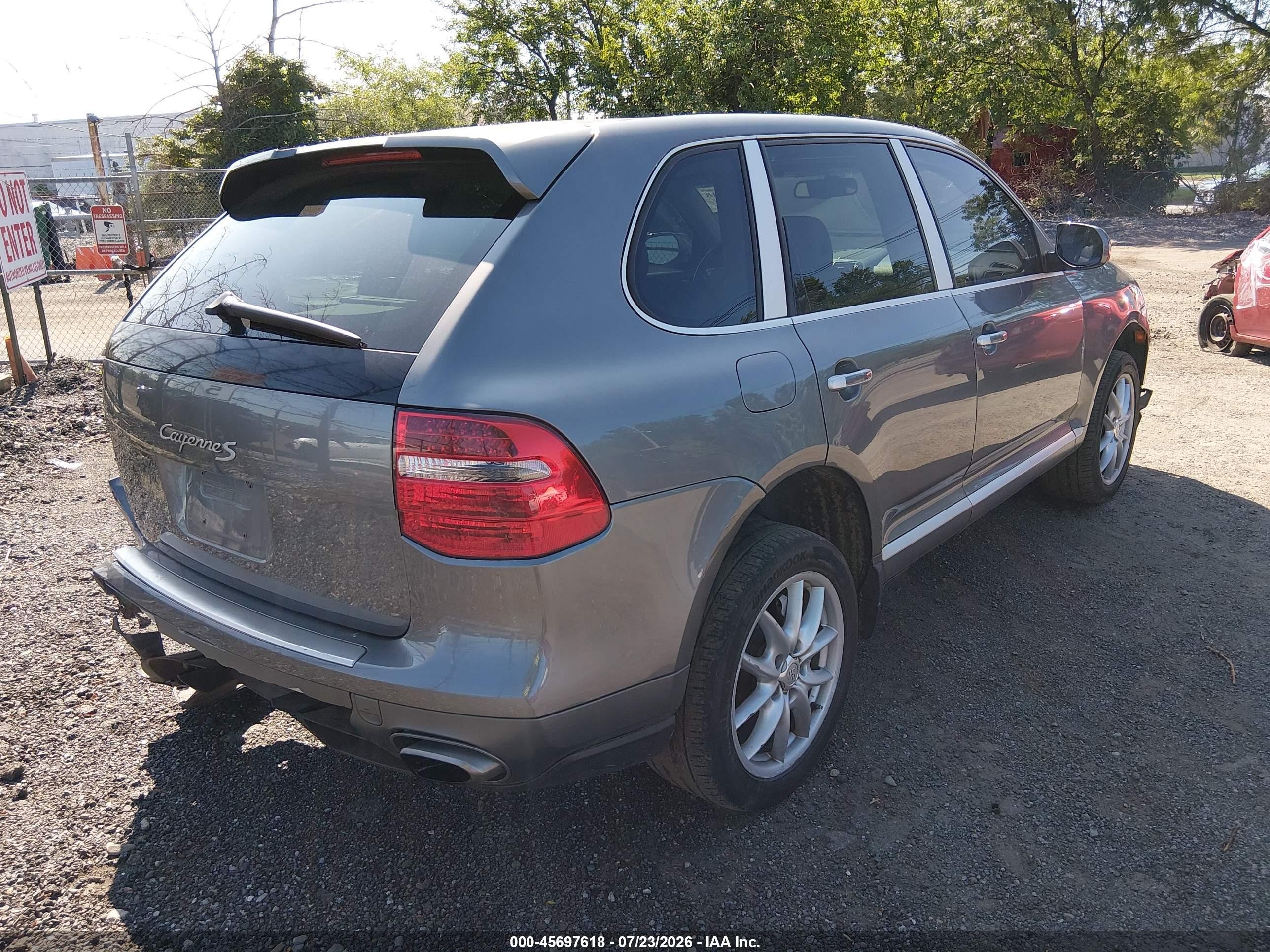 2010 Porsche Cayenne S Серый vin: WP1AB2AP5ALA50865