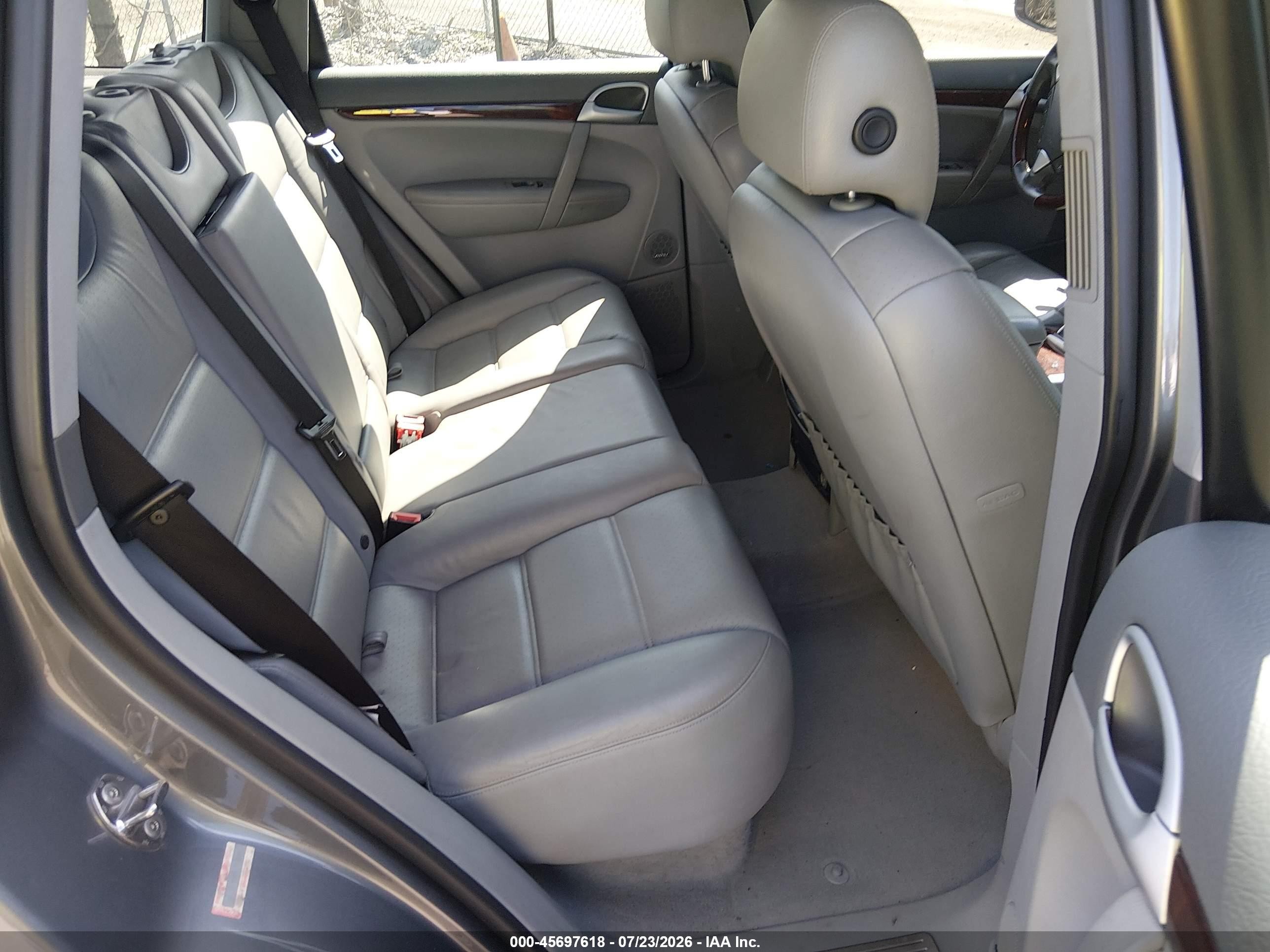 2010 Porsche Cayenne S Серый vin: WP1AB2AP5ALA50865