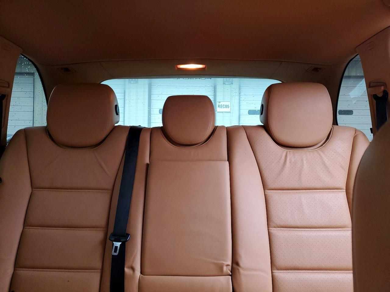 2010 Porsche Cayenne S Black vin: WP1AB2APXALA50277