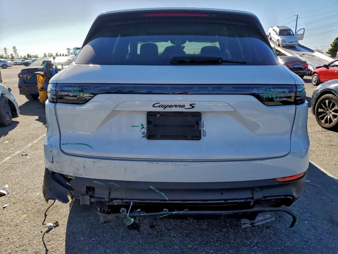 2022 Porsche Cayenne S White vin: WP1AB2AY8NDA31624