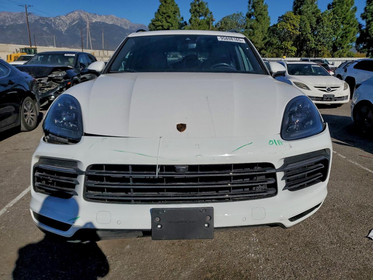2022 Porsche Cayenne S White vin: WP1AB2AY8NDA31624