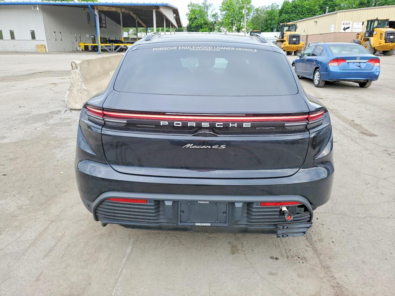 2025 Porsche Macan 4s Black vin: WP1AB2XA9SL153661