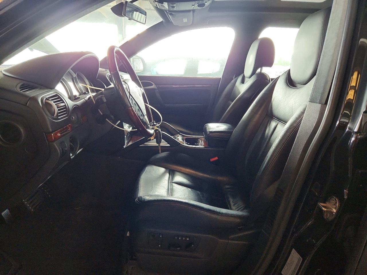 2005 Porsche Cayenne Turbo Black vin: WP1AC29P05LA91959