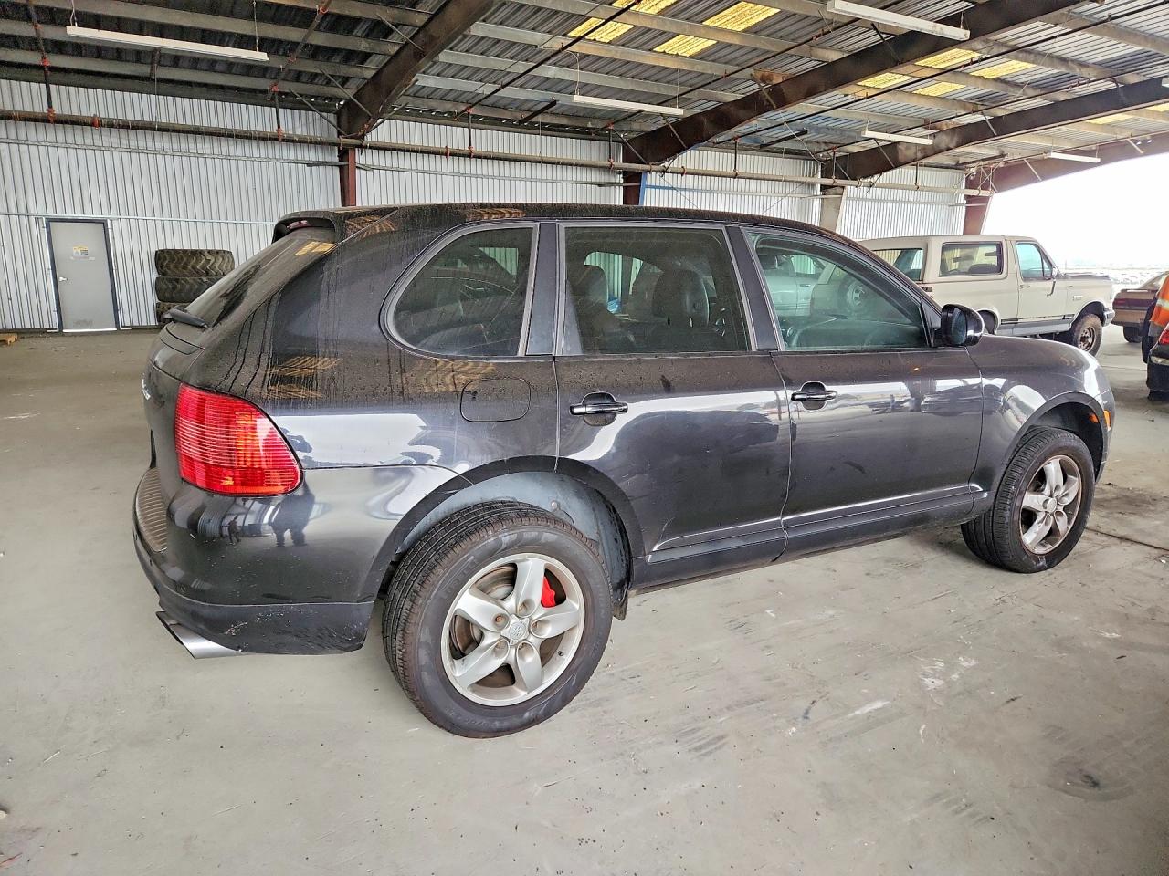 2005 Porsche Cayenne Turbo Black vin: WP1AC29P05LA91959