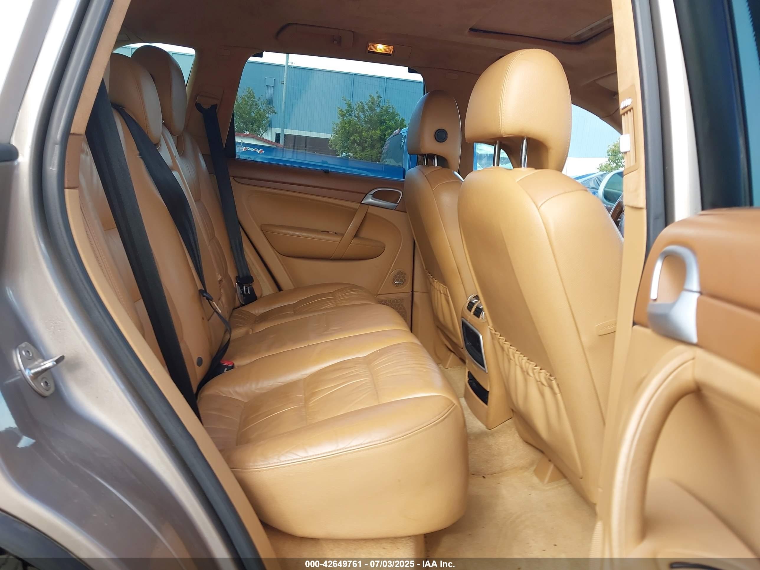 2005 Porsche Cayenne Turbo Silver vin: WP1AC29P15LA90237