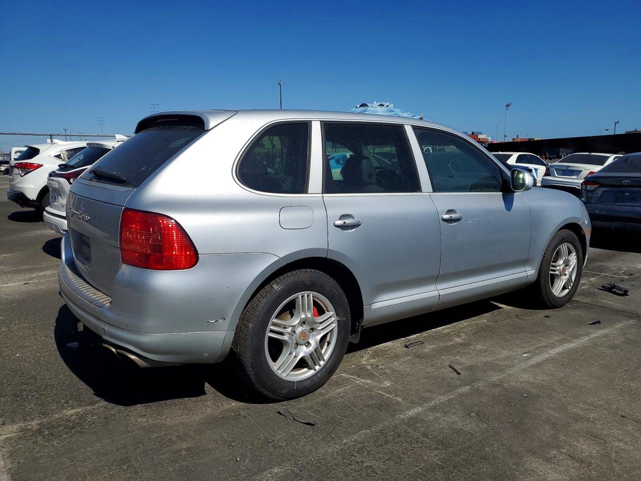 2004 Porsche Cayenne Turbo Silver vin: WP1AC29P24LA90133